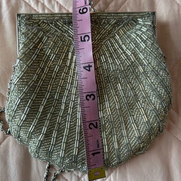 EUC Beaded Evening Bag/crossbody - Picture 4 of 5